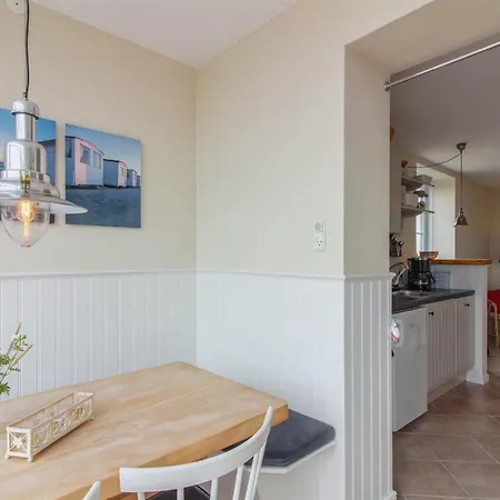 Asa - 75m From The Sea By Interhome *