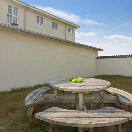 Asa - 75m From The Sea By Interhome Lokken