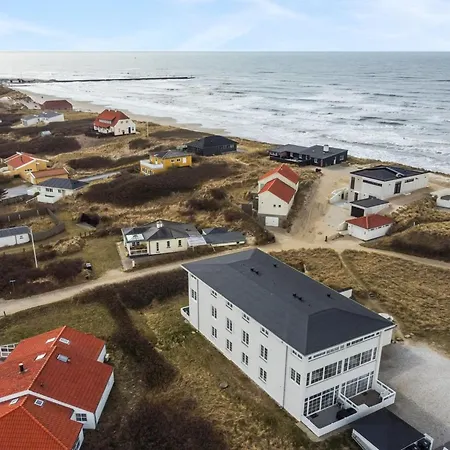 Asa - 75m From The Sea By Interhome